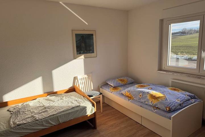 Ganze Wohnung, Schöne Wohnung Meuselwitzer Str. 7, Penkwitz, Eg links, in Elsteraue, Burgenlandkreis