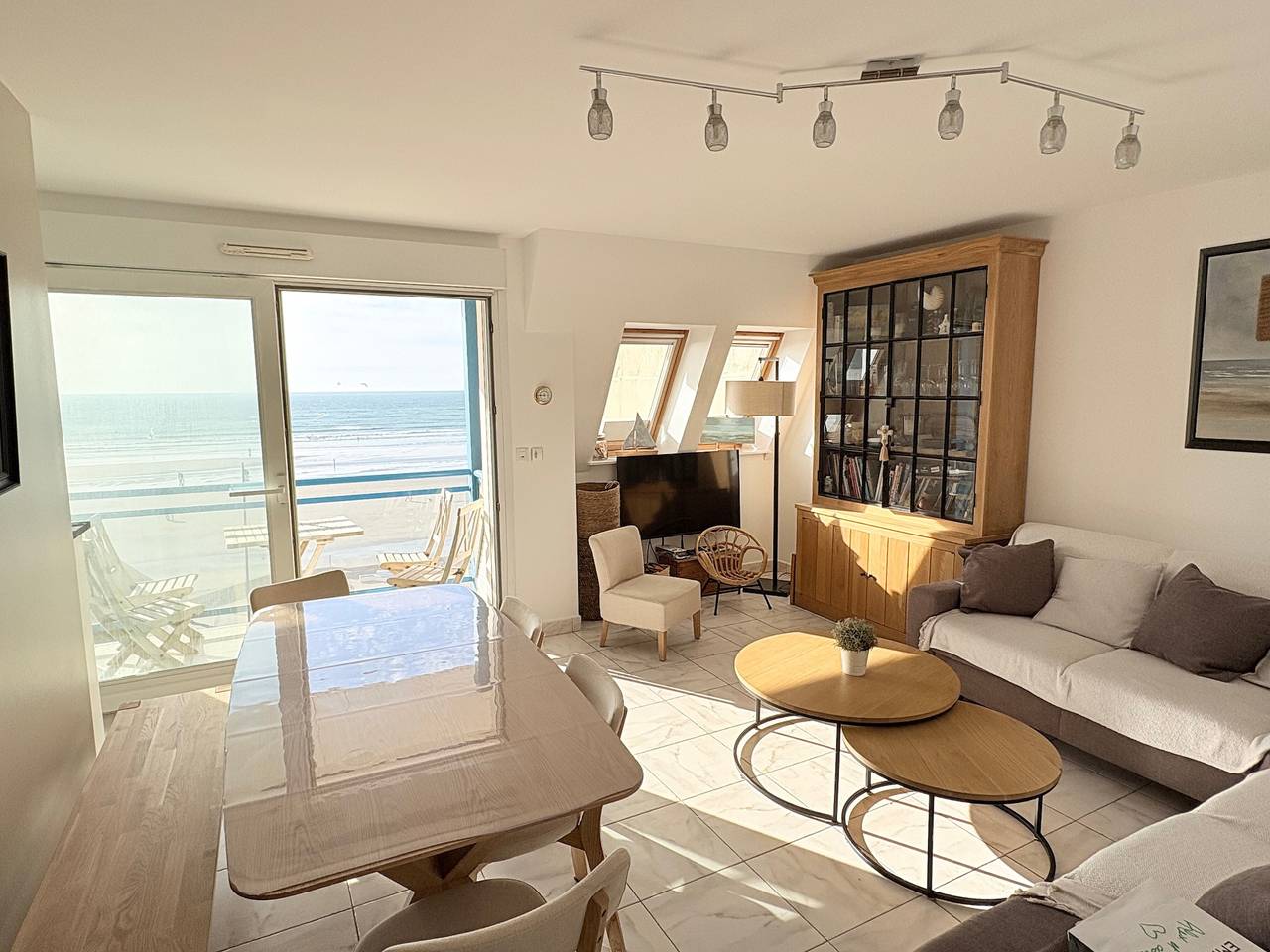 Apartamento entero, Appt rés villa st georges balcon et séjour au pied in Wimereux, Boulogne-sur-Mer region