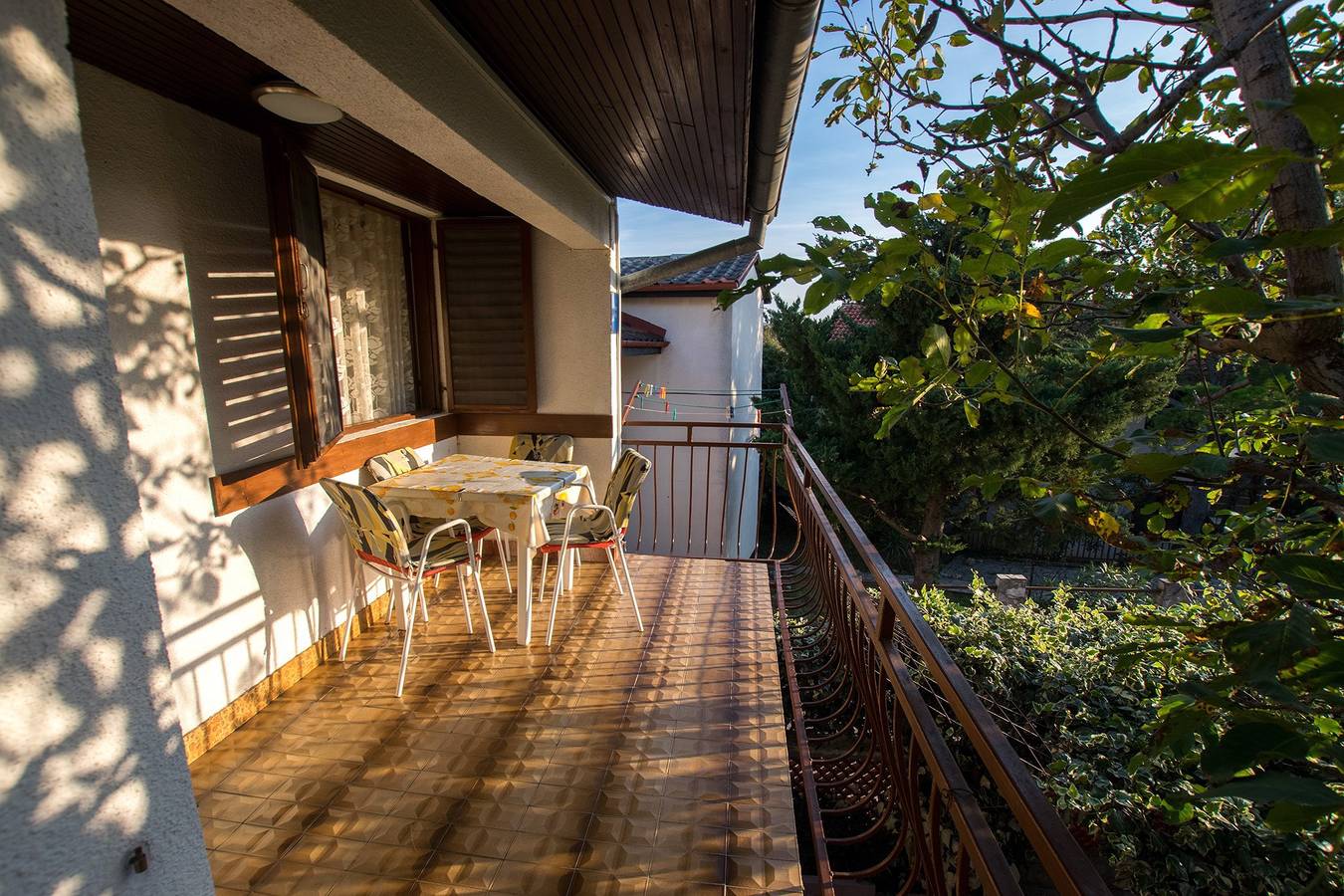 Ganze Ferienwohnung, Ferienwohnung mit Terrasse und Klimaanlage  in Starigrad Paklenica, Starigrad