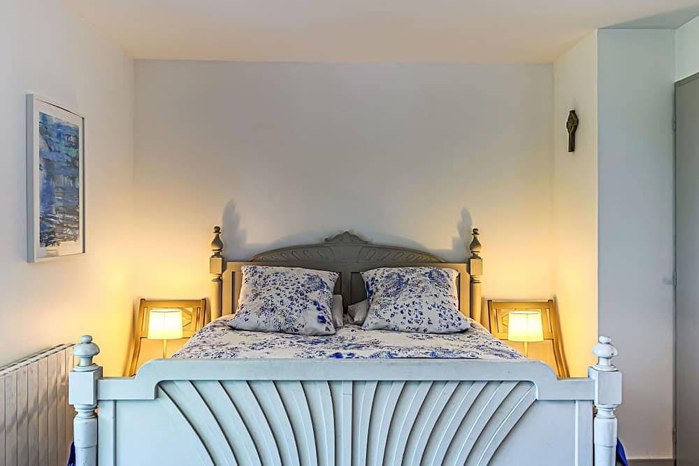 Stunning private villa for 6 guests with Wifi and Tv in Bono, Côte des Mégalithes