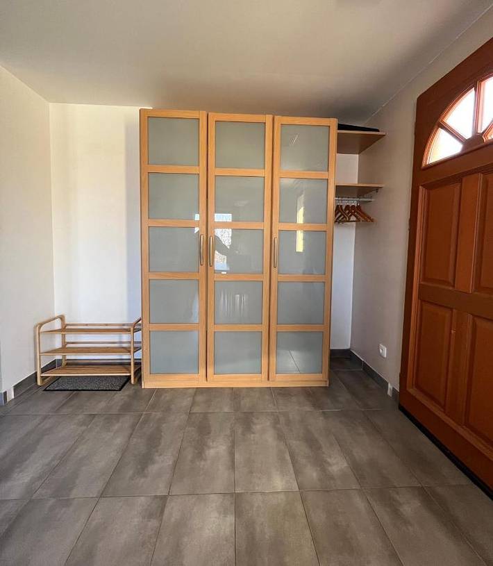 Location de vacances pour 6 personnes, avec vue et jardin à Saint-Symphorien-d'Ozon - 4
