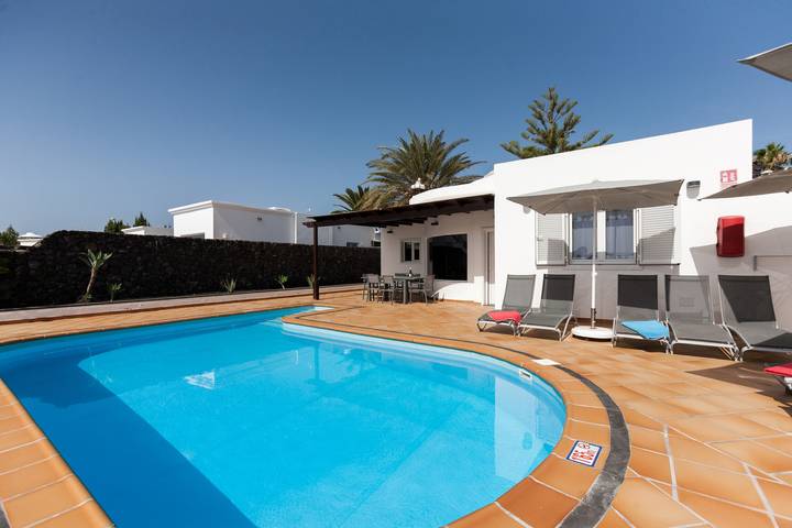 Villa pour 8 personnes, avec jardin et terrasse à Puerto del Carmen - 2