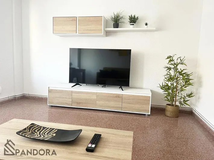 Apartamento de vacaciones para 6 personas, con balcón y vistas - 1