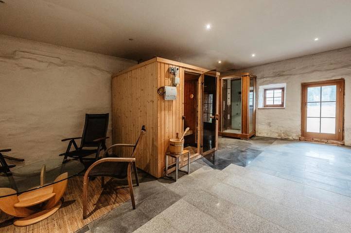 Ganze Wohnung, Grillnhäusl - Grillnhäusl - Ruheoase in Alleinlage mit Sauna, Erlebnisstadl & Rehen vor der Haustür in Wegscheid, Ostbayern