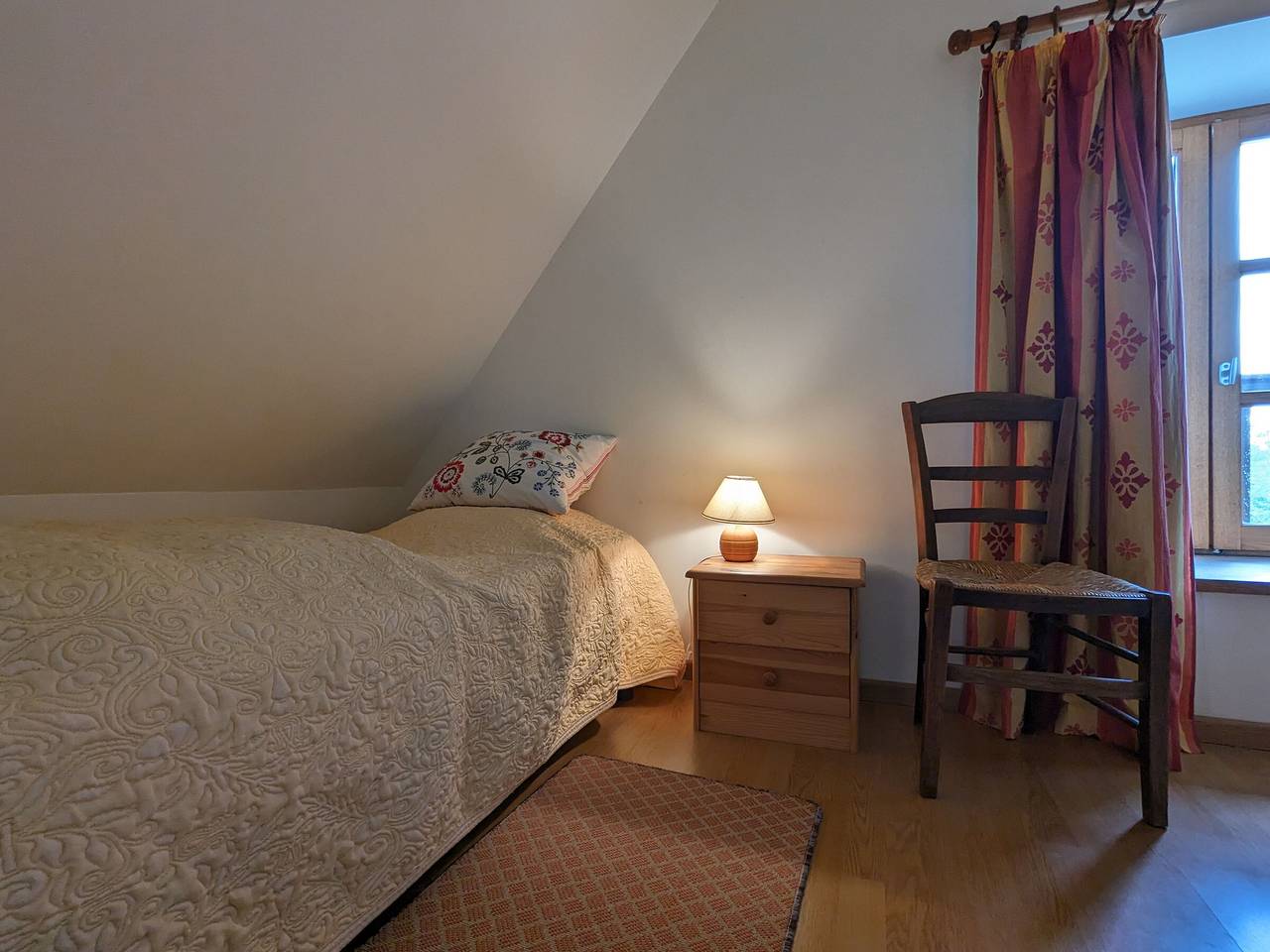 Gemütliches Ferienhaus im Herzen von Wald und Teichen, ideal für Angler und Naturliebhaber in Le Blanc und Umgebung
