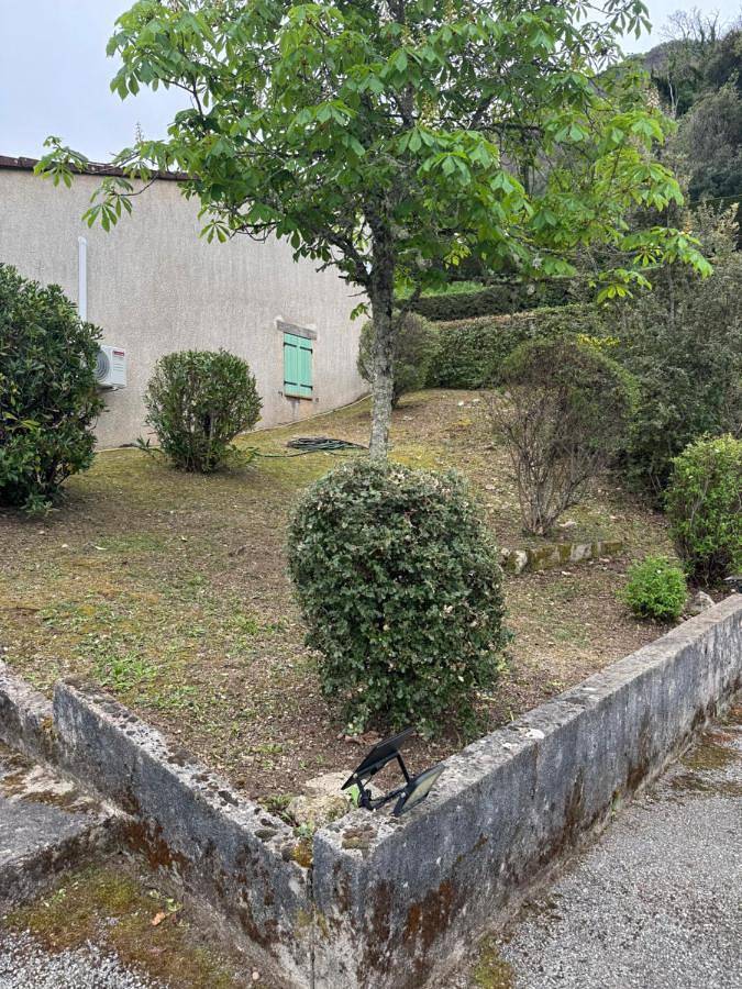 Location de vacances pour 8 personnes, avec jardin et vue, animaux acceptés à Vico - 4