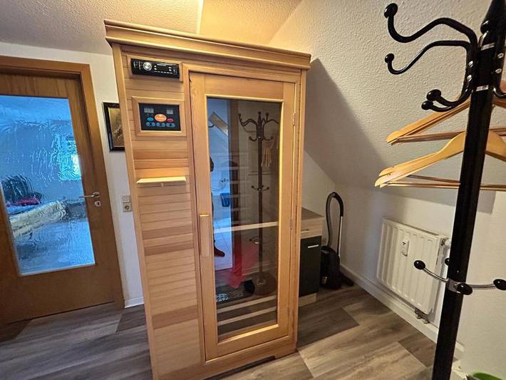 Ferienwohnung für 3 Personen, mit Sauna und Ausblick in Waltersdorf - 3
