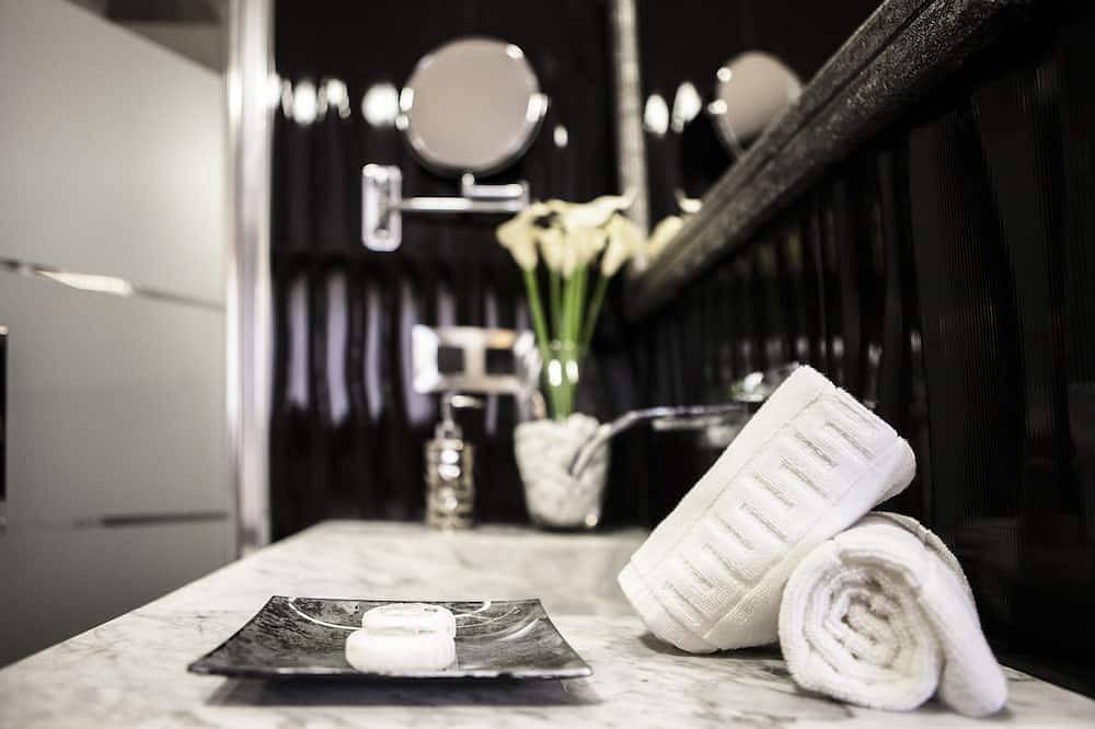 Entire apartment, Wine & Soul Suites Gran Reserva in Haro, Rioja