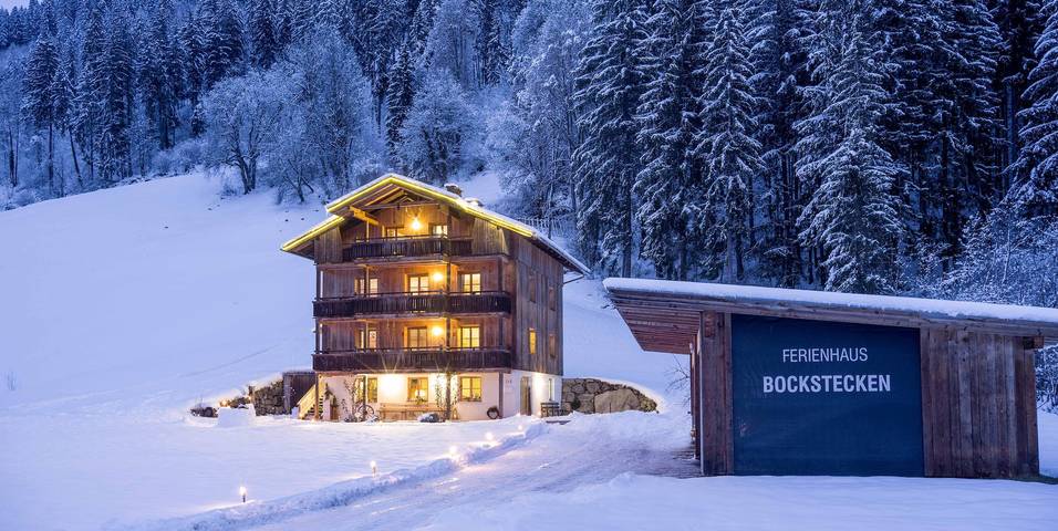 Ferienwohnung für 4 Personen, mit Balkon und Terrasse in Hart im Zillertal