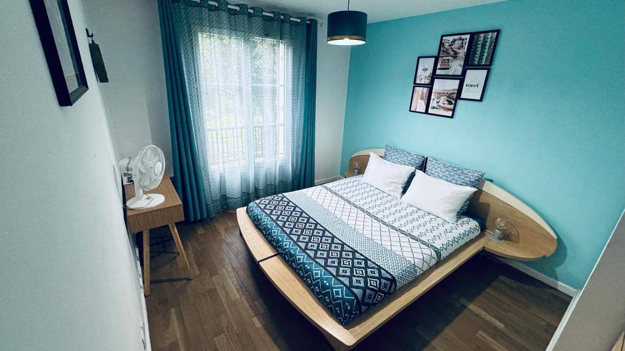 Appartement entier, One-Bedroom Apartment in Montgeron, Essonne