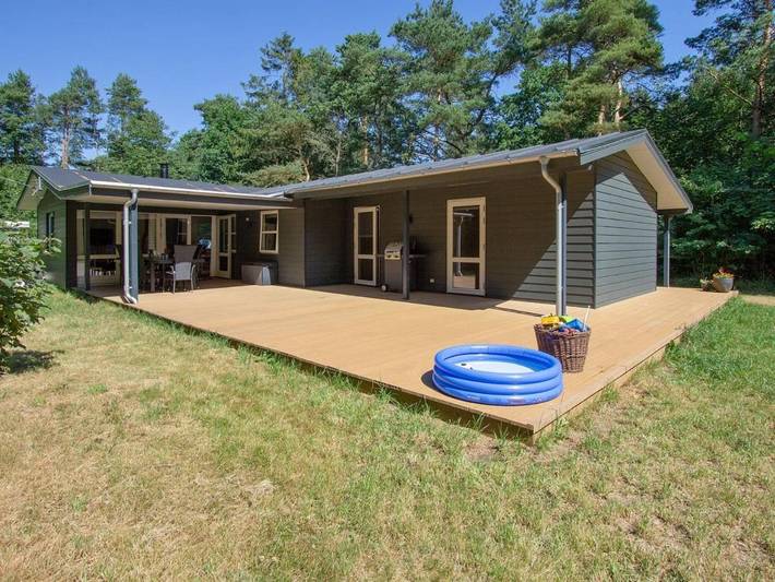 Ferienhaus für 6 Personen, mit Terrasse