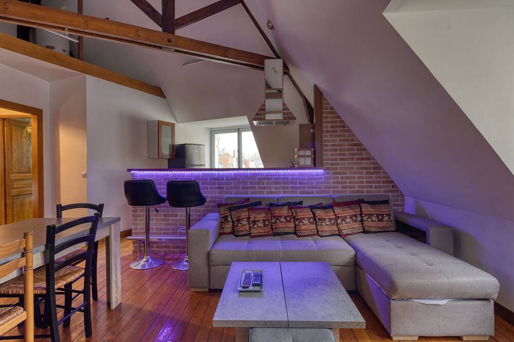Apartamento entero, Spacious apartment in the heart of Angers - 6 pax in Angers, Valle del Loira