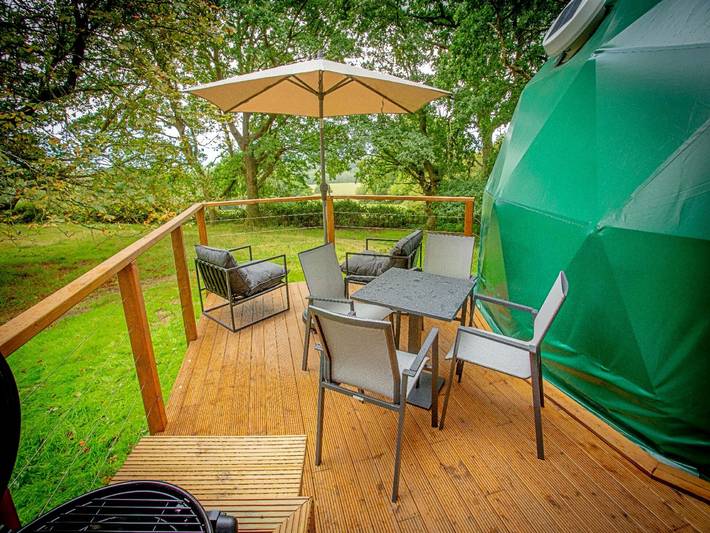 Chalet in Kent near Chiddingstone Castle in Chiddingstone, Kent