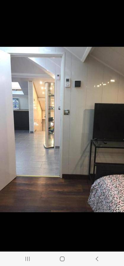 Appartement entier, Two-Bedroom Apartment in Pierrefitte-sur-Seine, Seine-Saint-Denis