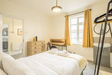 Apartment for 7 People in Cambridge, Cambridgeshire, Photo 1