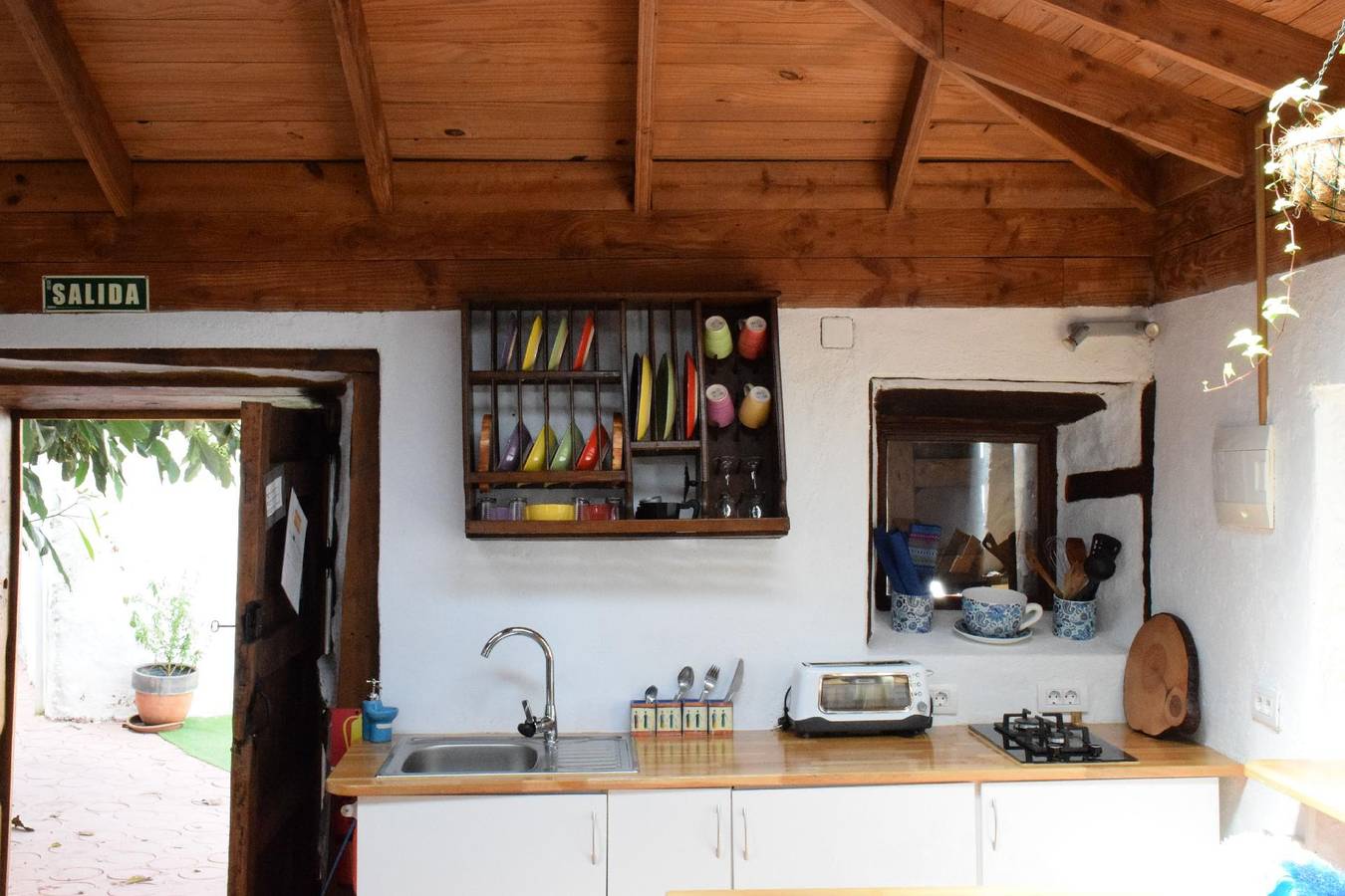 Ganze Ferienwohnung, Nachhaltig betriebenes Ferienhaus in einem typisch kanarischen Dorf in La Vega (Canary Island), Icod de los Vinos
