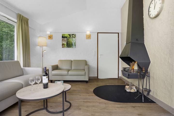 Bungalow für 5 Personen, mit Terrasse und Balkon/Terrasse in der Eifel - 4