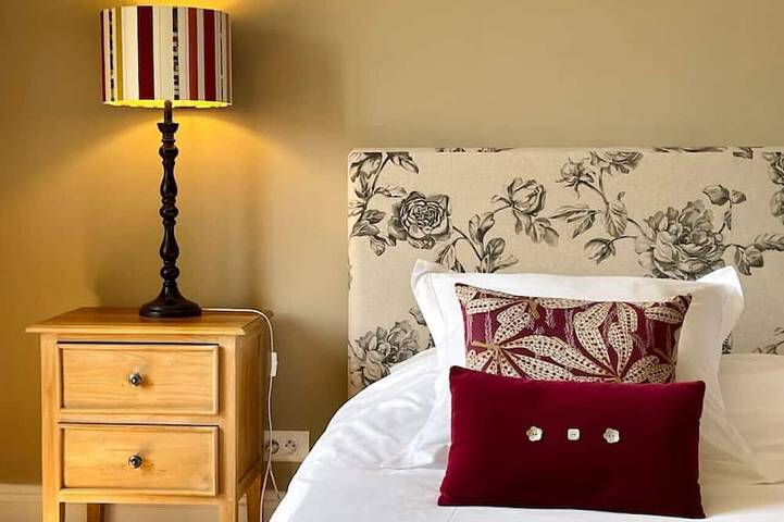 Location de vacances pour 8 personnes, avec piscine et jardin à Saint-Quentin-de-Caplong - 3