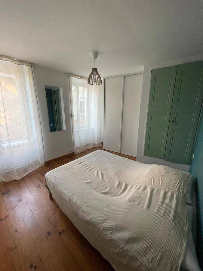 Gîte pour 4 personnes, avec balcon dans Lac de Naussac - 4