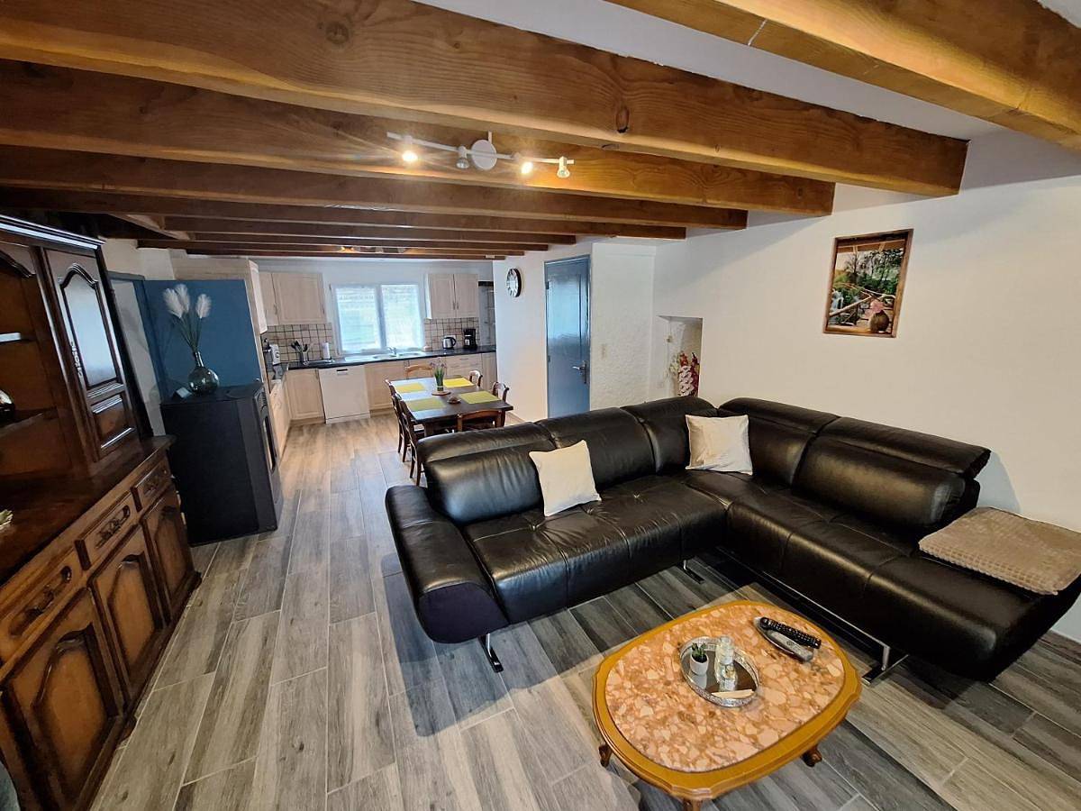 Three-Bedroom House in Bugarach, Parc naturel régional Corbières-Fenouillèdes