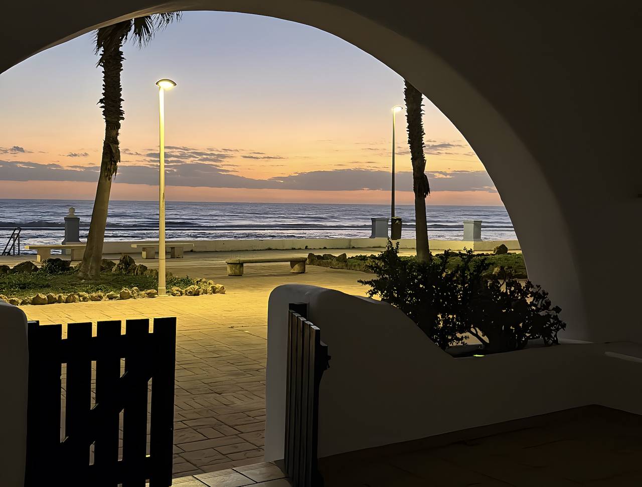 Ferienhaus 'Primera Linea En Matalascañas' mit Meerblick, Wlan und Klimaanlage in Matalascañas, Almonte