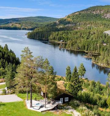 Gîte pour 4 personnes, avec jardin ainsi que vue et vue sur le lac, animaux acceptés dans Bø