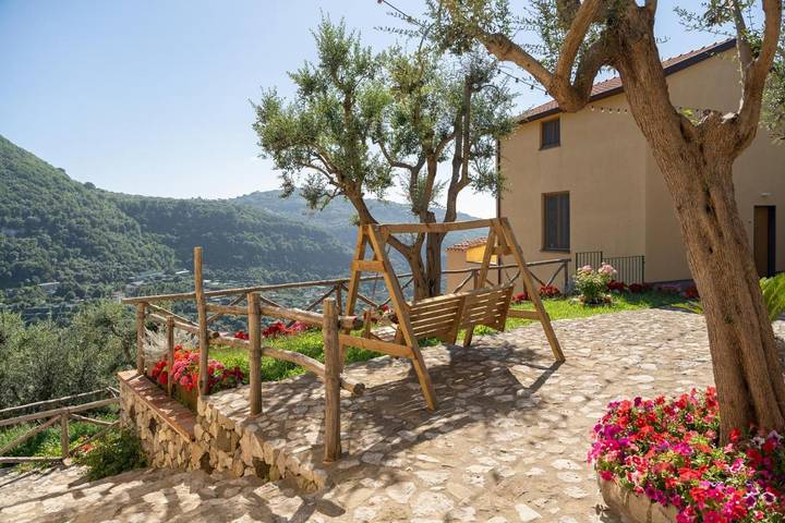 Ośrodek wypoczynkowy dla 2 osób, z Taras i Ogród oraz Basen i Widok w Sorrento
