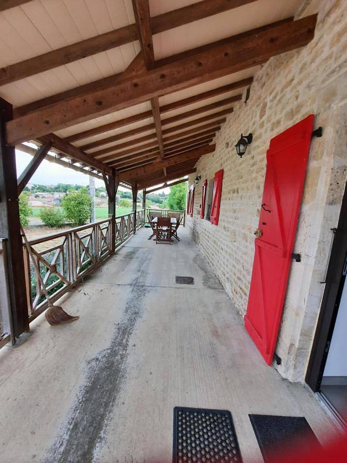 Location de vacances pour 5 personnes, avec vue et jardin dans Lusseray