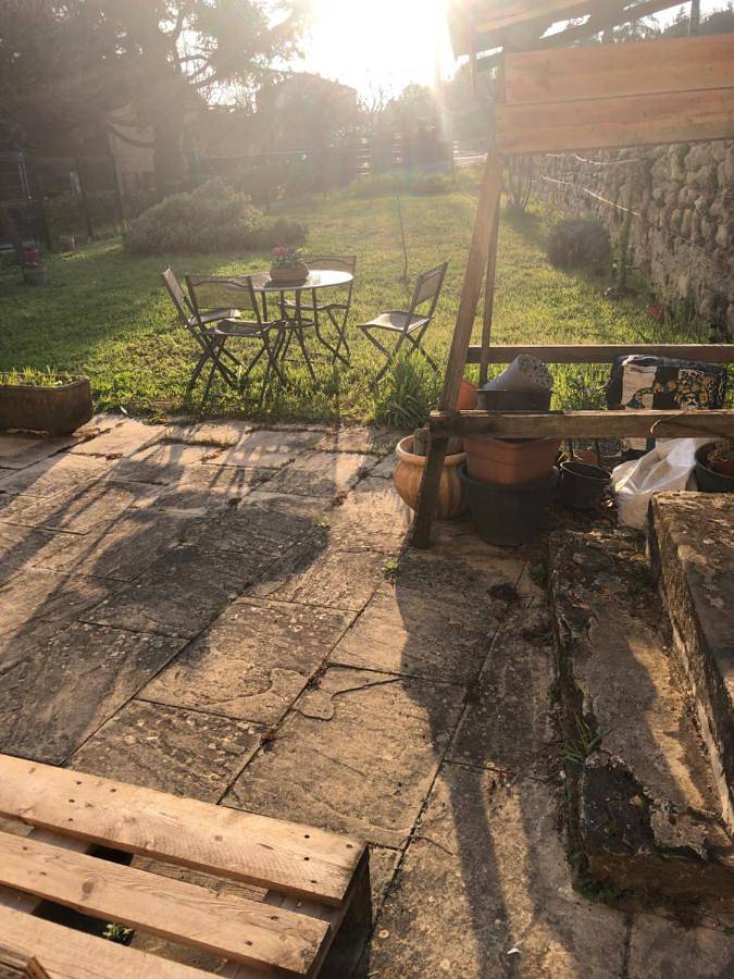 Location de vacances pour 2 personnes, avec vue et jardin à Saint-Donat-sur-l'Herbasse - 3