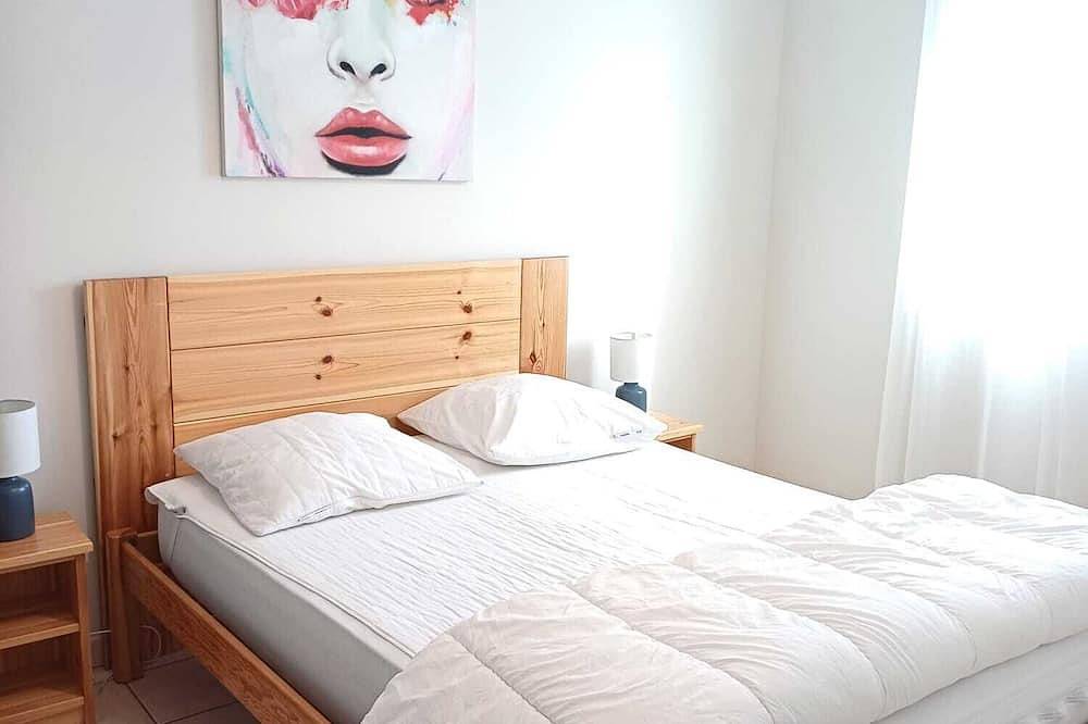 Air-conditioned, single-storey Pascalou house. in L'Isle-sur-la-Sorgue, Vaucluse