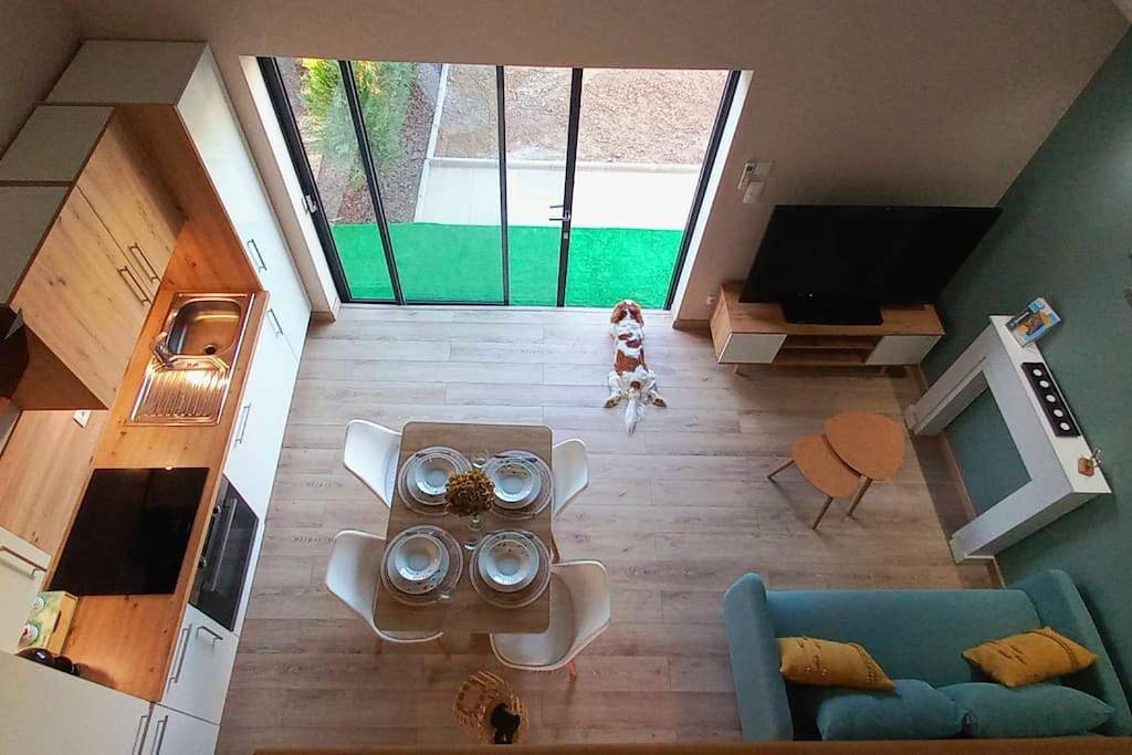 Appartement entier, La Cabane de Shakespeare mini-maison à Haguenau in Haguenau, Nord de l'Alsace