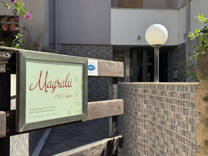 Chambre d’hôte pour 4 personnes, avec balcon et vue à Alghero - 3