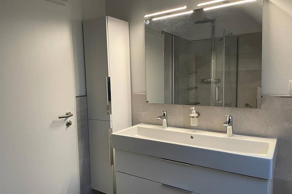 Ganze Wohnung, Charmante Jugendstill-Villa. Komplett saniert & neu eingerichtet im Sommer 2023 in Bückeburg, Landkreis Schaumburg