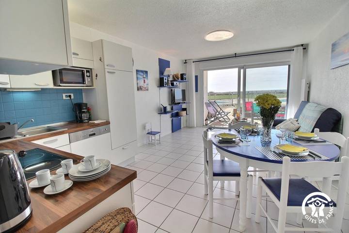 Gîte pour 2 personnes, avec jardin et piscine à Guidel - 4