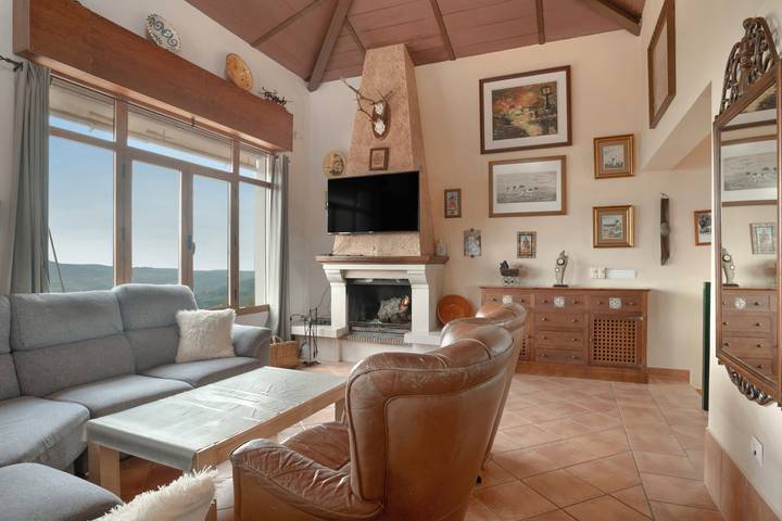 Casa rural con piscina para 8 personas, con vistas al lago además de balcón y jardín, Se admiten mascotas en Provincia de Cádiz - 4