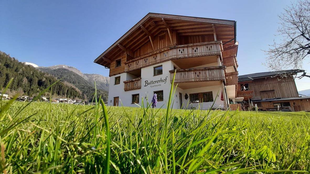 Ganze Ferienwohnung, Appartement mit Terrasse in Stubaier Alpen, Fulpmes