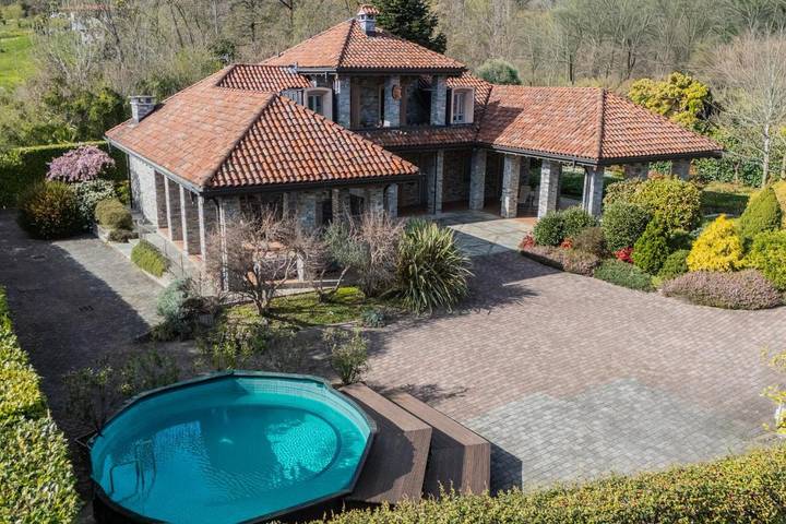 Villa pour 8 personnes à Comune di Verbania