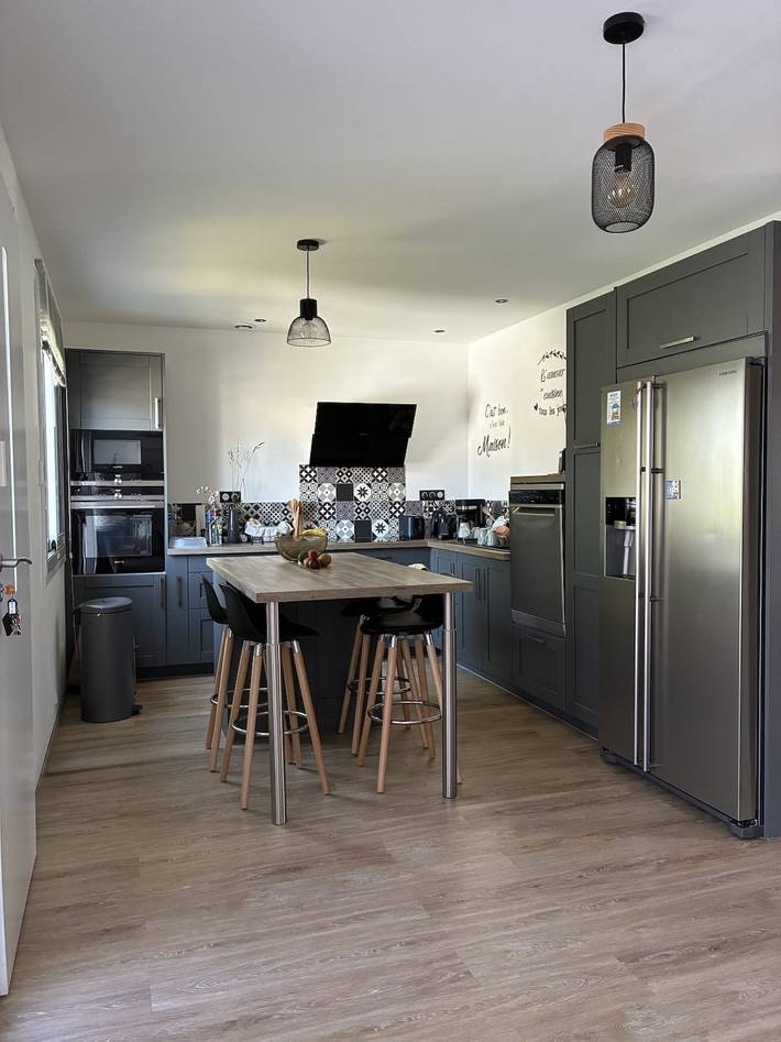 House with private pool and large garden in Nieul-sur-Mer, La Rochelle und Umgebung