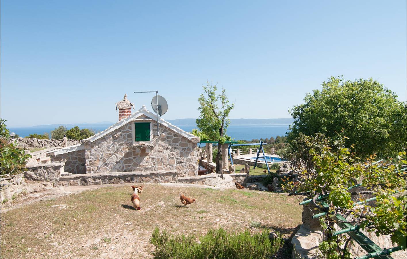 Ferienhaus für 4 Personen mit Terrasse in Selca, Povlija, Selca und Sumartin