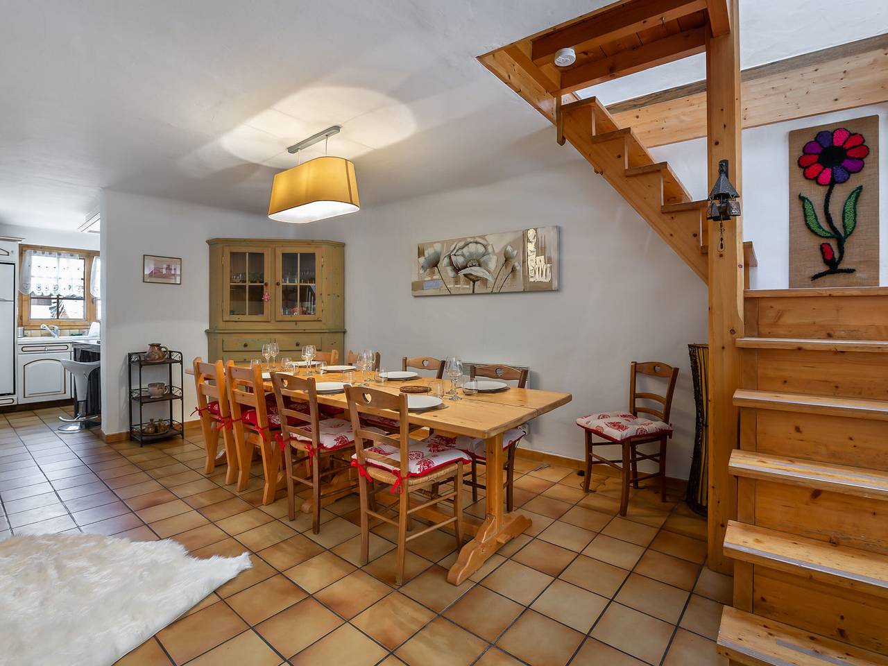 Family Chalet in Central Courchevel le Praz - Sleeps 8, Close to Slopes, South-Facing Terrace in Le Praz, Saint-Bon-Tarentaise