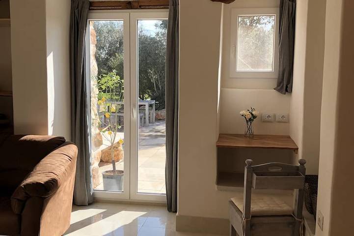 Beautiful Trullo Private Pool Sauna Large rooms Convenient location in Ostuni, Salento