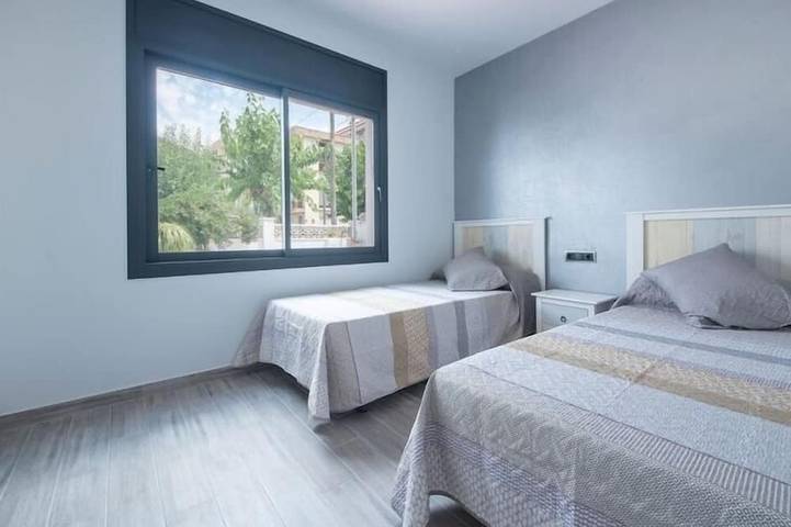 Villa pour 6 personnes, avec balcon et piscine à Calafell - 2