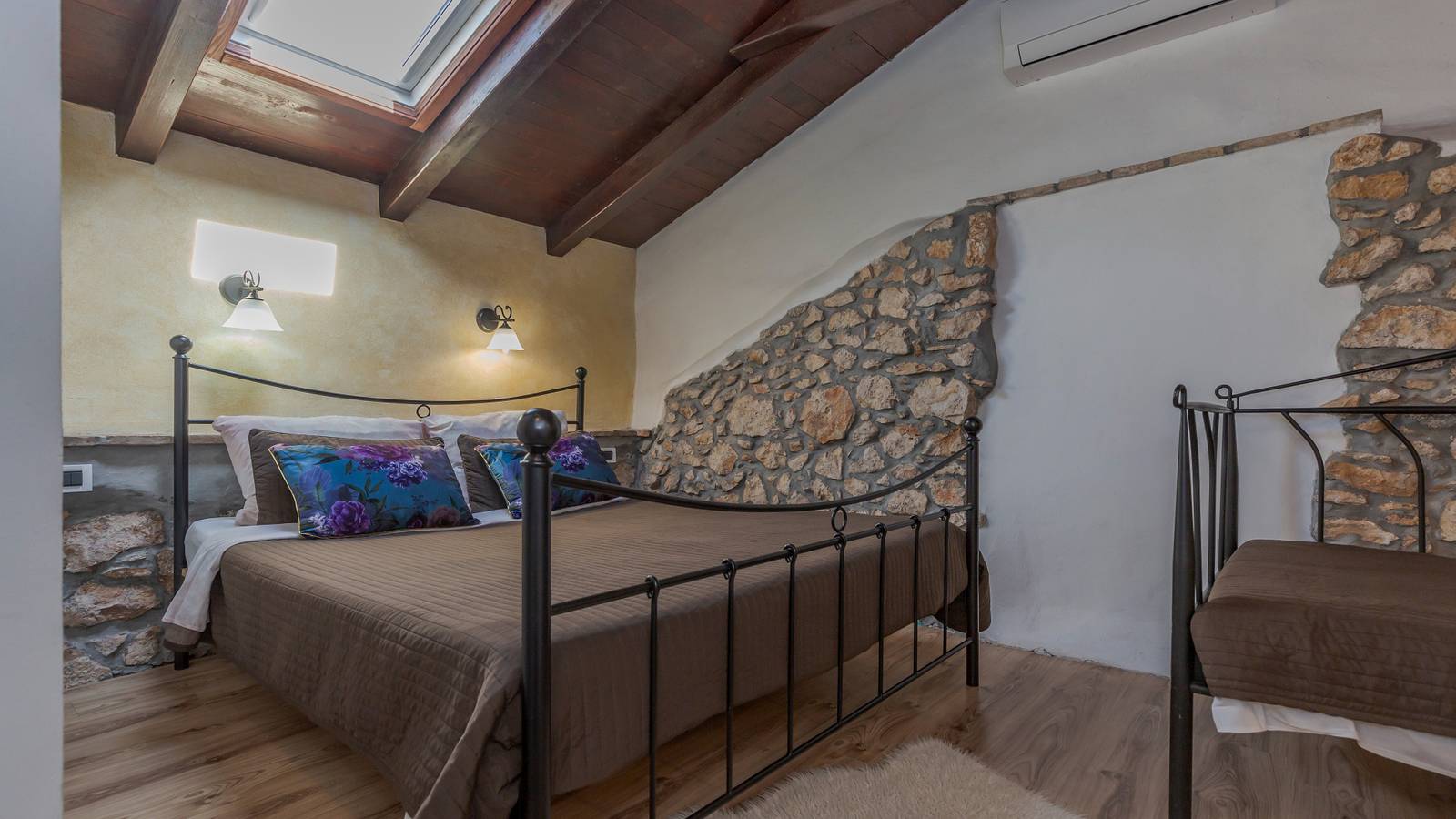 Stone House Zijavica by Villas Guide in Obrš, Moscenicka Draga