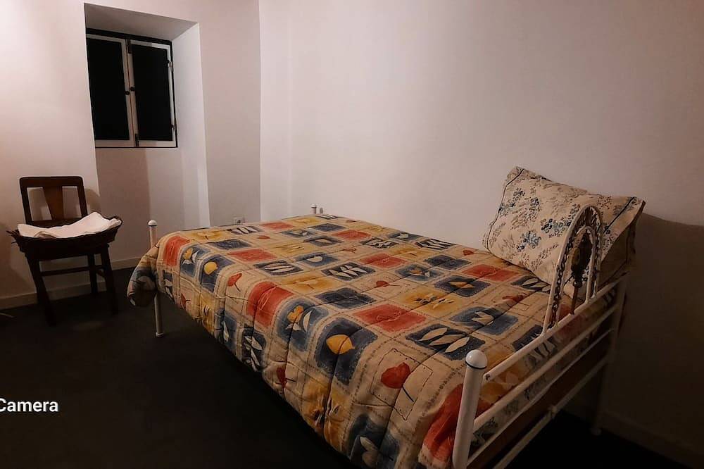 Comfort and Serenity in a Typical Alentejo House. in Monte da Pedra, Distretto di Portalegre