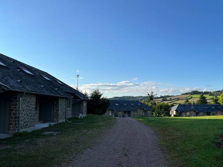 Ushuaïa Villages - Domaine de Scott - Wohnung 5 personen - Duplex - 1 Schlafzimmer im Zwischengeschoss Zedernholz in Montigny-en-Morvan, Lac de Pannecière