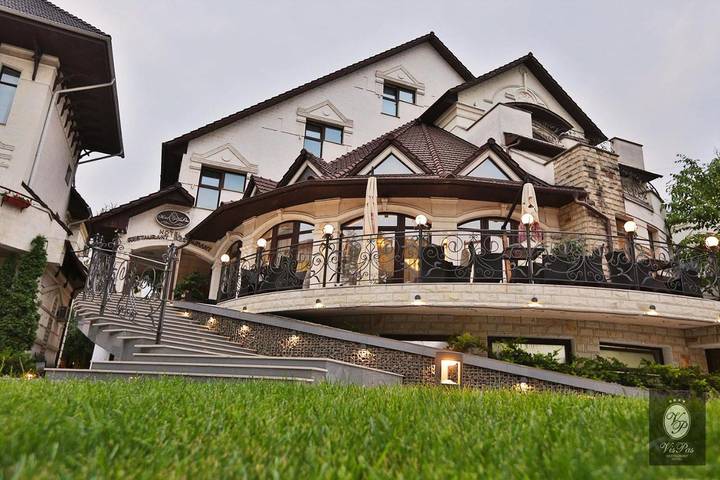 Hotel dla 2 osób, z ogród i widok w Kiszyniów