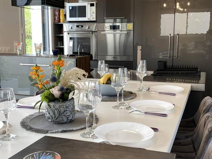 Gîte pour 4 personnes, avec terrasse et jardin dans Plage de Beg Lann - 4