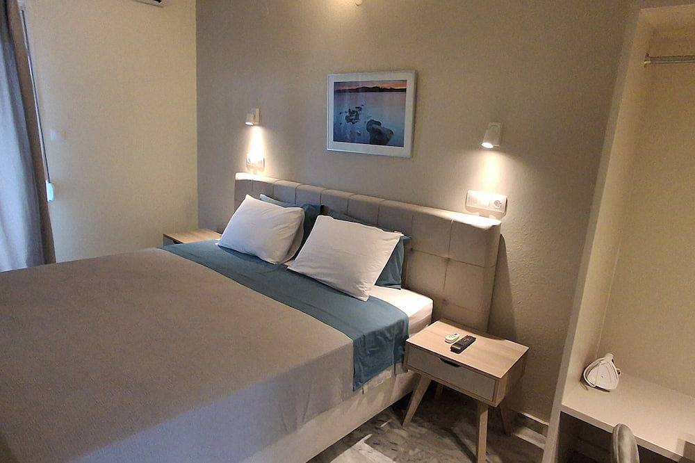 Appartement entier, Villa kavourakia studio with sea view in Sporades