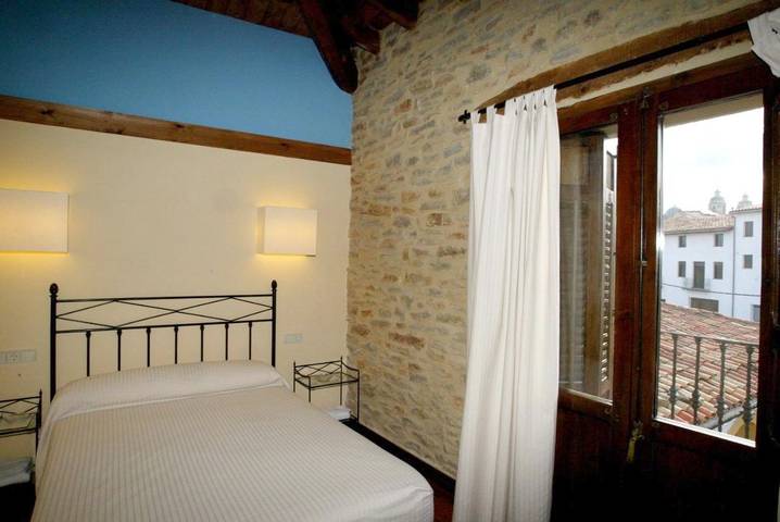 Casa rural para 2 personas, con jardín en Els Ports - 4