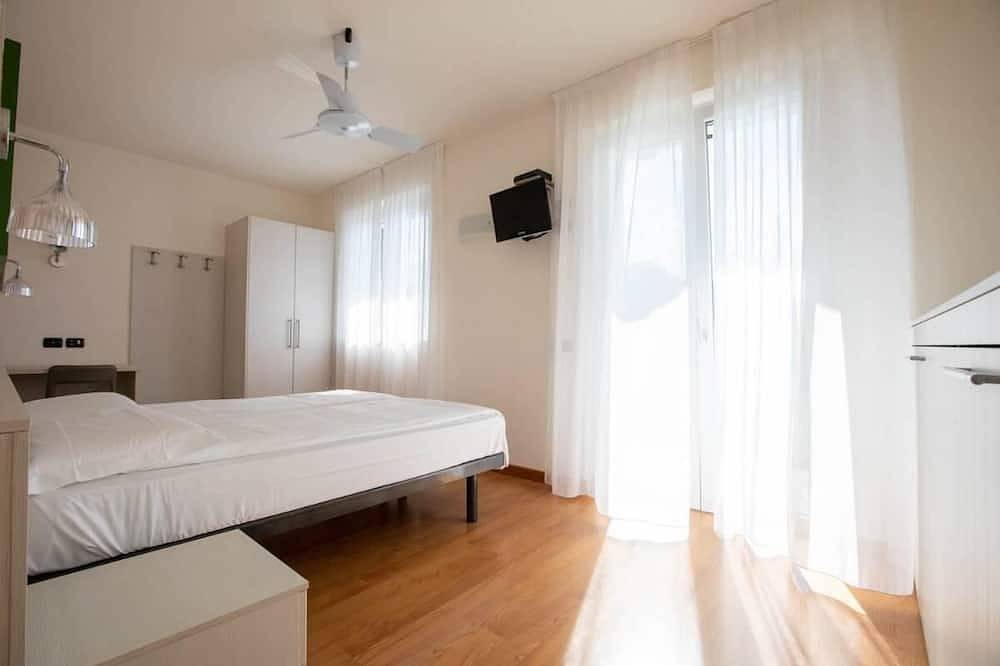 Ganze Wohnung, Residence Cafelicita - Apartment Armonia -  Lake View, Infinity Pool and Jacuzzi in San Carlo (Como), Gravedona ed Uniti